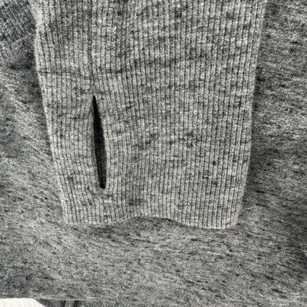 Athleta Medium Pranayama Wrap Cardigan Gray Heather Open Front Thumbhole Pockets - Picture 4 of 9